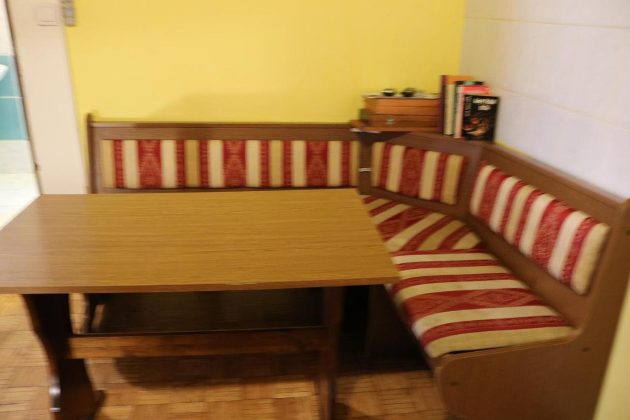 Hostel Alma 2 Πόρετς Εξωτερικό φωτογραφία