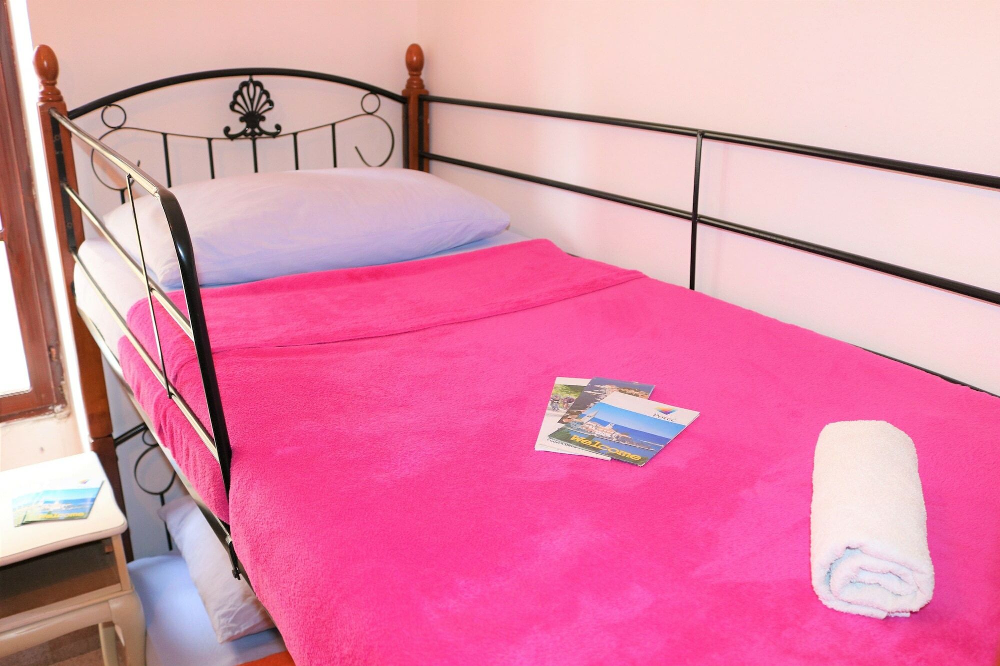 Hostel Alma 2 Πόρετς Εξωτερικό φωτογραφία